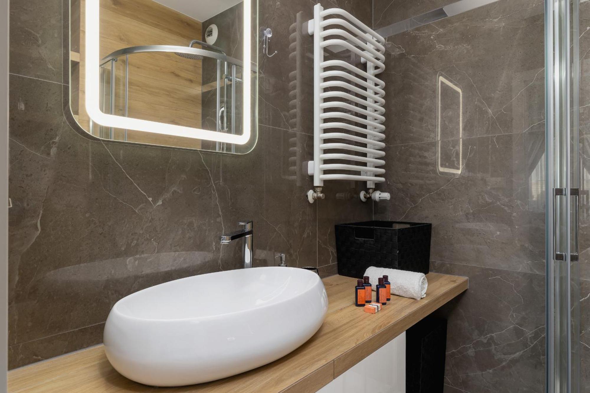 Cracow Pradnik Spacious & Family With 3 Bedroom By Renters Prestige Appartement